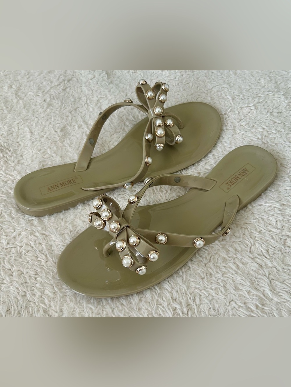 Ann More Malaga Jelly Sandals  Beige With Pearl Details Size 39 Women’s